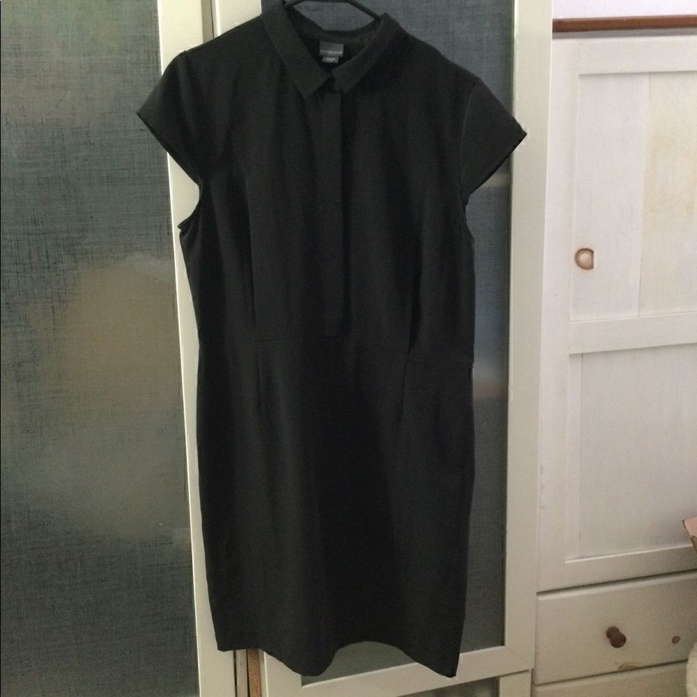 Covington, L black dress cap sleeves midi